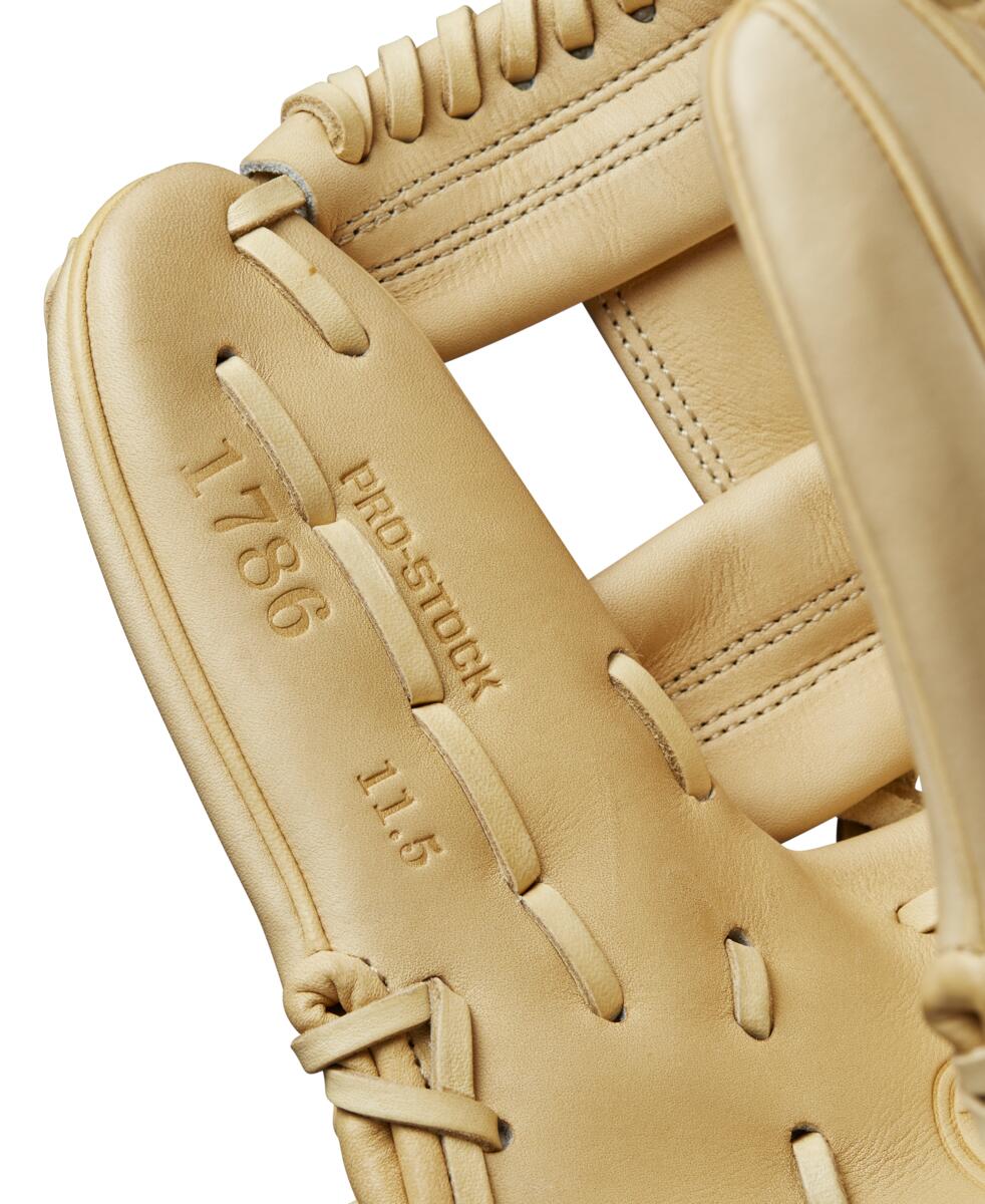 A2000 Classic 1786 11.5" Inch - Team Store